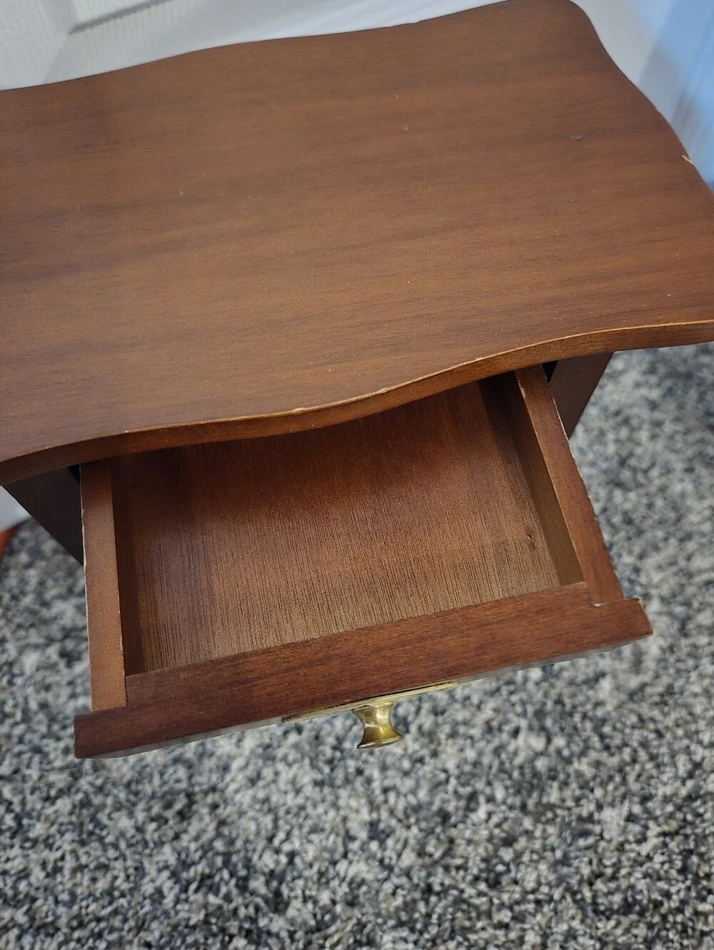 Vintage American Girl Pleasant Company Felicity Dressing Table
